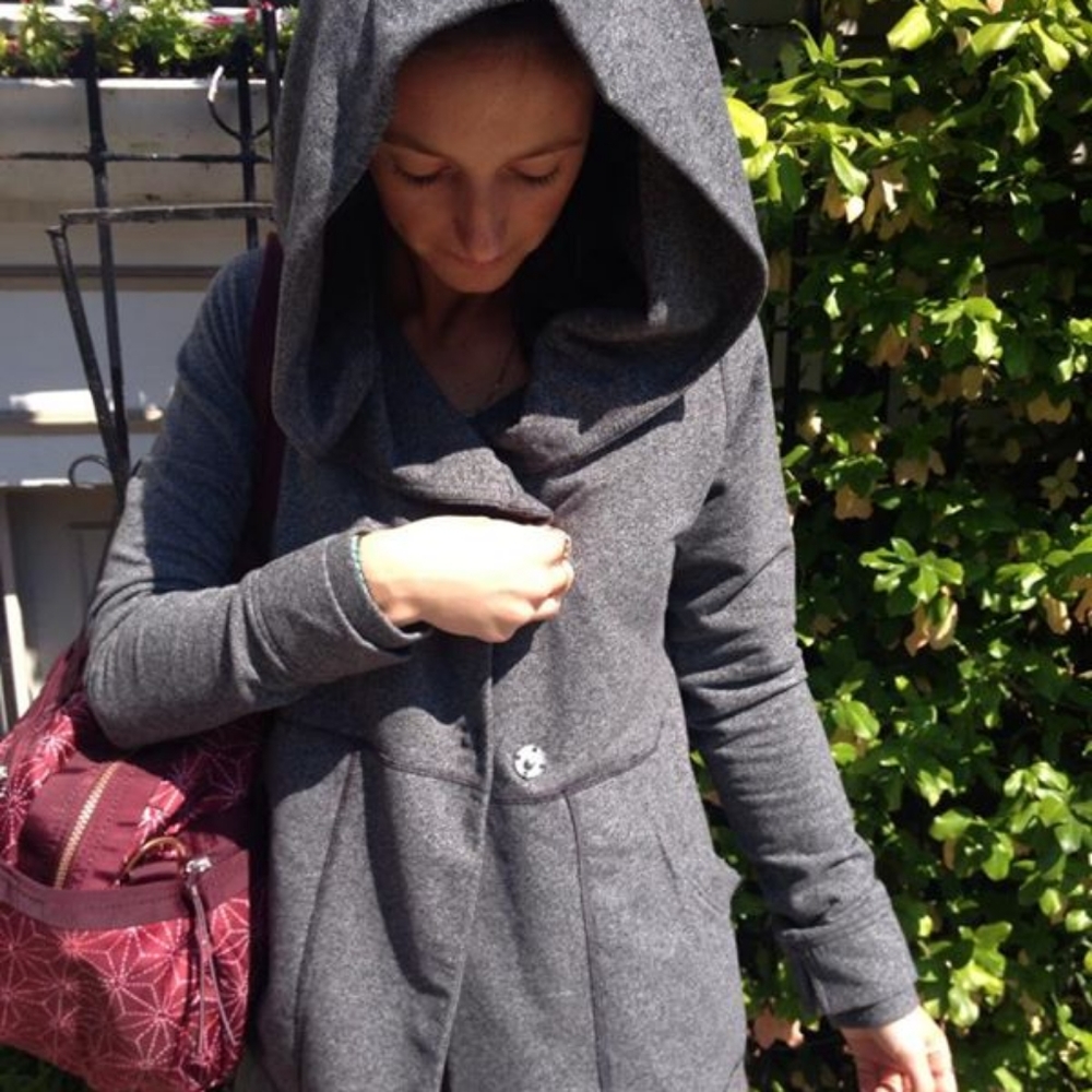 Size 12 lululemon find your centre wrap